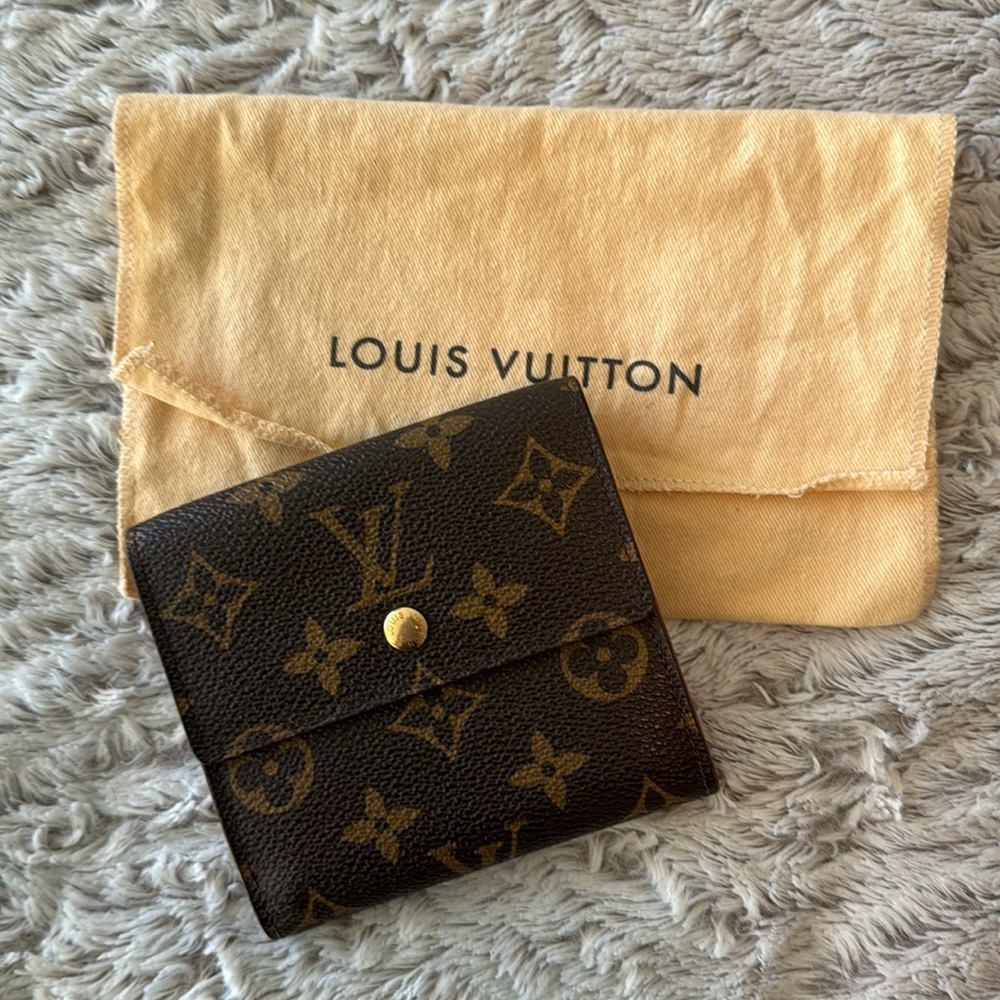 Louis Vuitton vintage trifold wallet